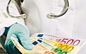 ΣΔΟΕ: 3 γιατροί με καταθέσεις 21 εκατ. ευρώ