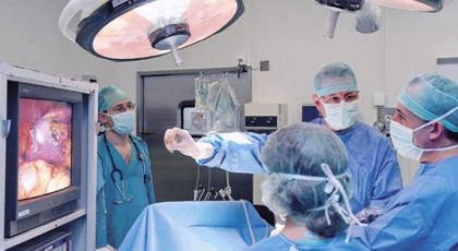 Πρωτοποριακή χειρουργική επέμβαση αφαίρεσης μήτρας