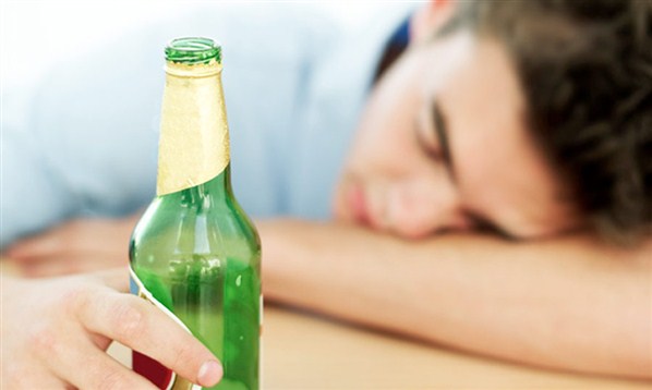 Η κατανάλωση αλκοόλ με μέτρο ωφελεί την υγεία