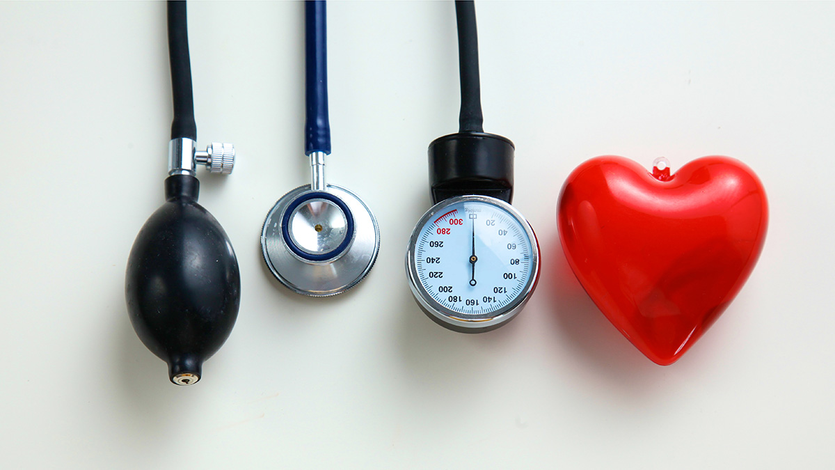 Αρτηριακή πίεση: Οι τιμές ανά ηλικία και πως μπορείτε να μετρήσετε τους καρδιακούς σας παλμούς