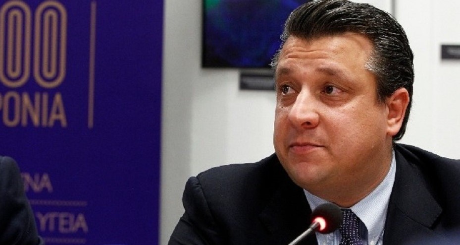 Μ.Δερμιτζάκης: «Πρέπει να σταματήσει η Θεία Κοινωνία πριν κλείσουν επιχειρήσεις»