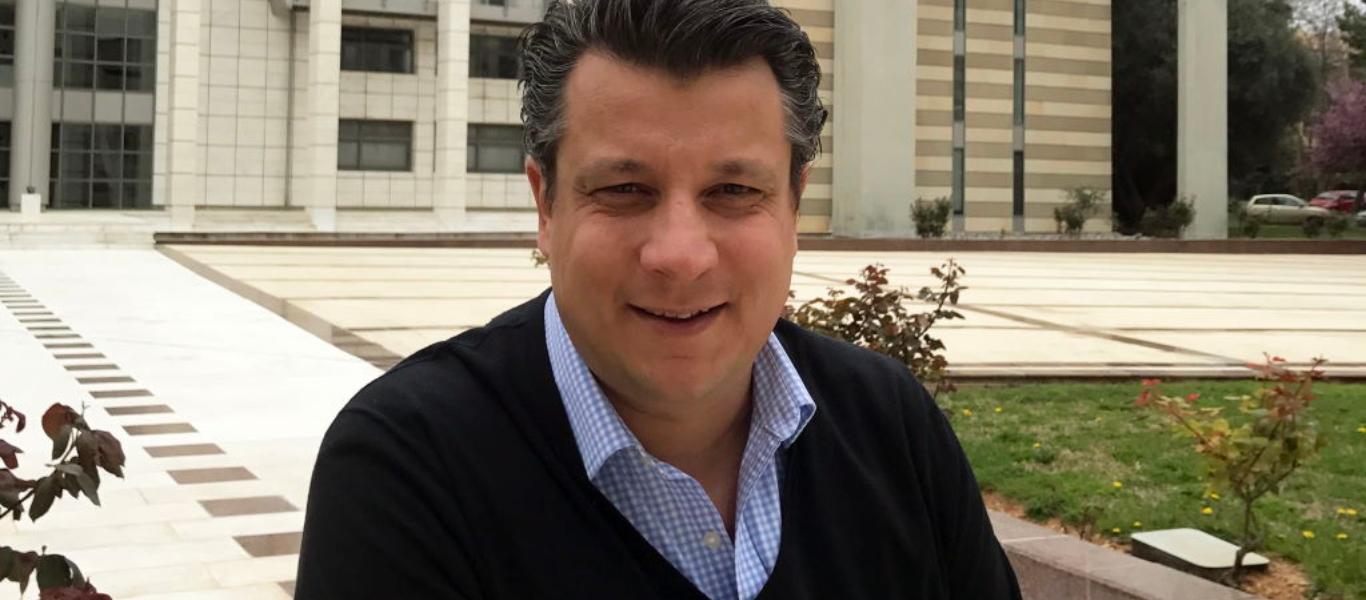 Ο Μ.Δερμιτζάκης συνεχίζει να τρομοκρατεί: «Ακόμη δεν μπήκαμε στον χειμώνα – Έρχεται η κορύφωση του κορωνοϊού»