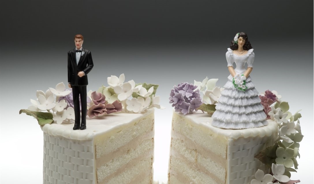 Η καραντίνα έφερε αύξηση στα διαζύγια (βίντεο)