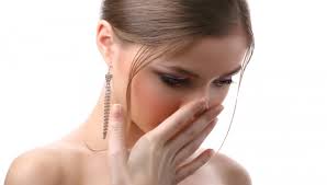Ποιες είναι οι σηματικότερες αιτίες κακοσμίας του στόματος;