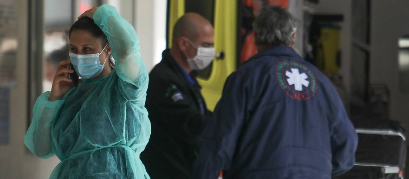 Δ.Κουβέλας: «Τεράστια η ευθύνη των τουριστών για την διασπορά του κορωνοϊού στην Αττική»