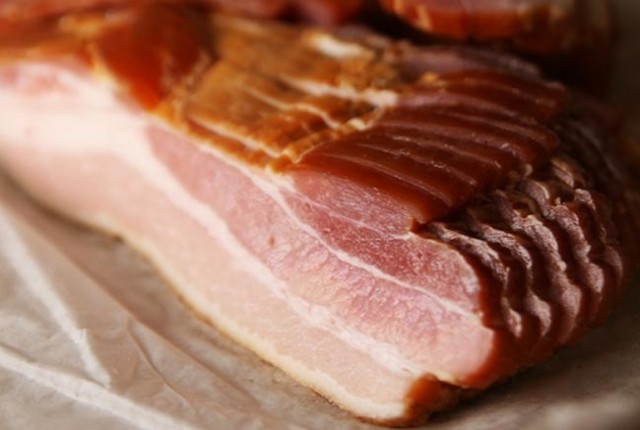 Η κατανάλωση επεξεργασμένου κρέατος αυξάνει τον κίνδυνο καρδιακής ανεπάρκειας