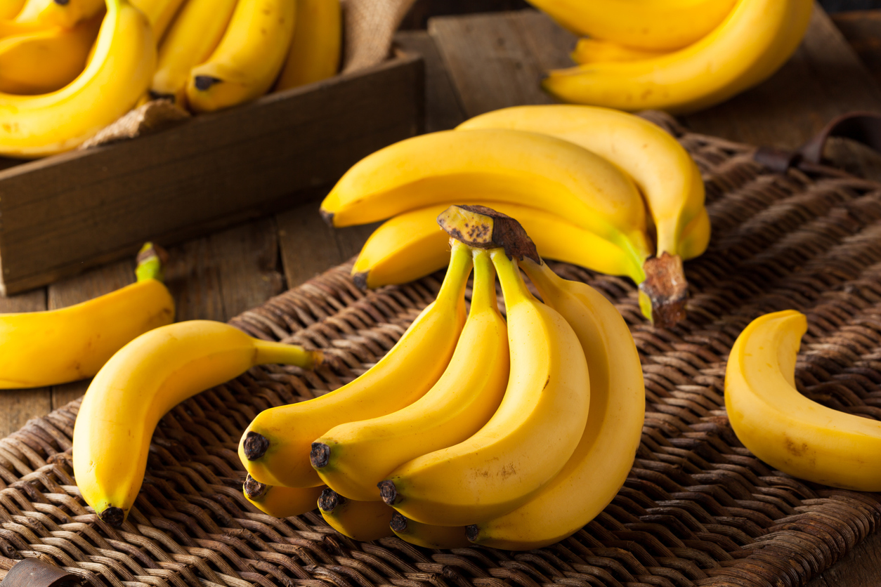 Μπανάνες: Οι δύο άγνωστες παρενέργειες που έχουμε όταν τις τρώμε