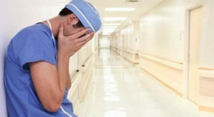 Λιποθυμούν νοσηλευτές απο την κούραση στο Νοσοκομείο Ρόδου