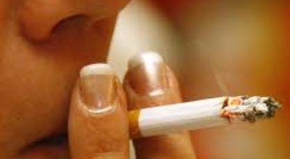 Διπλασιασμό της τιμής των τσιγάρων προτείνει ο πρόεδρος της αρμόδιας αρχής