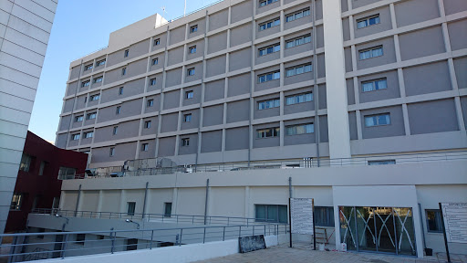 Κατά τα άλλα το κύριο μέλημα είναι η πανδημία – Οι γιατροί εν μέσω κορωνοϊού «σφάζονται» ποιος κάνει κουμάντο!