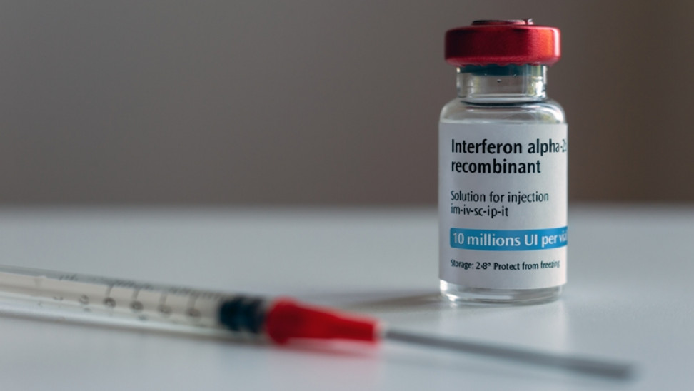 Η Ιντερφερόνη σώζει ζωές από τον κορωνοϊό