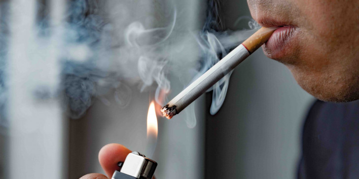 Κορωνοϊός: Aυξάνεται ο κίνδυνος για τους καπνιστές;