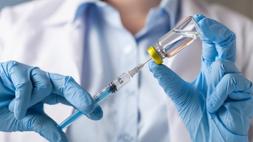 ΕΜΑ: Πιθανή η αδειοδότηση των πρώτων εμβολίων μέχρι το τέλος του έτους ή τις αρχές του 2021
