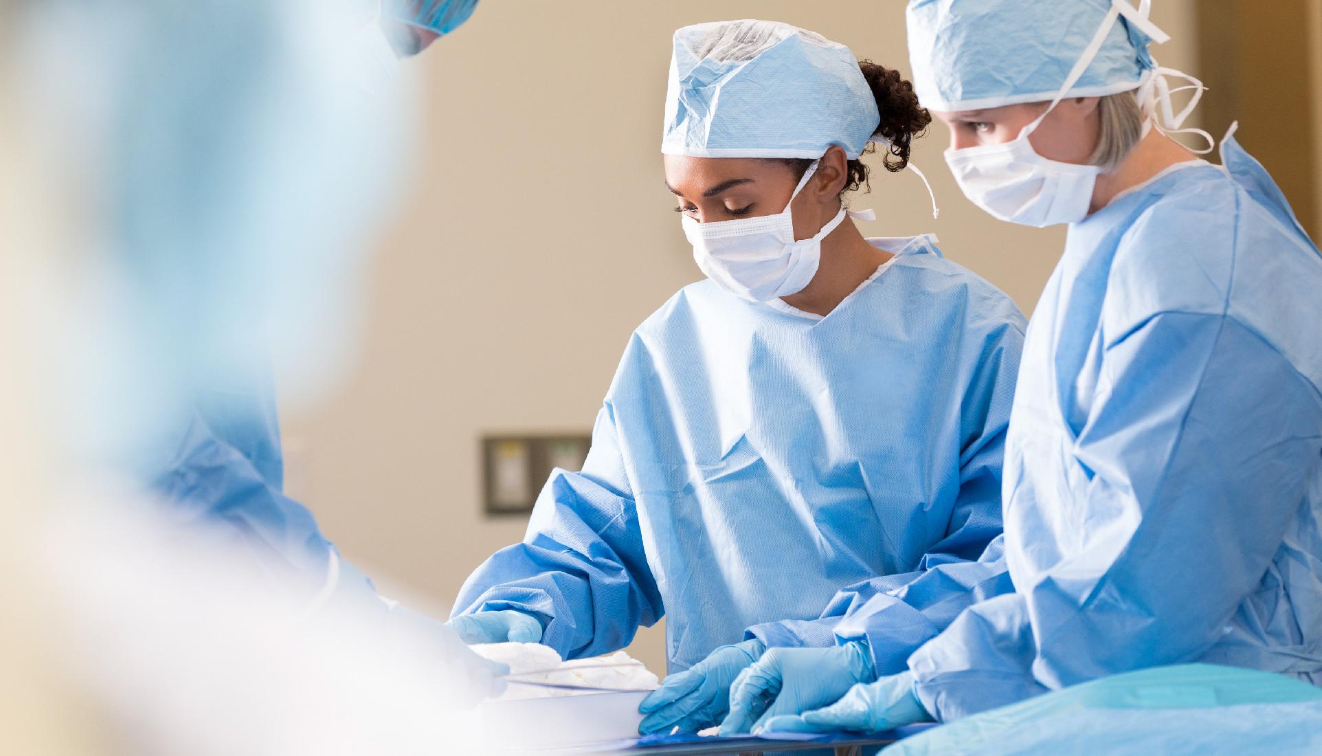 «Ακατανόητη η απόφαση της κυβέρνησης για αναστολή των χειρουργικών επεμβάσεων»