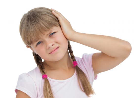 Διάγνωση και αντιμετώπιση υγρού στα αυτιά των παιδιών