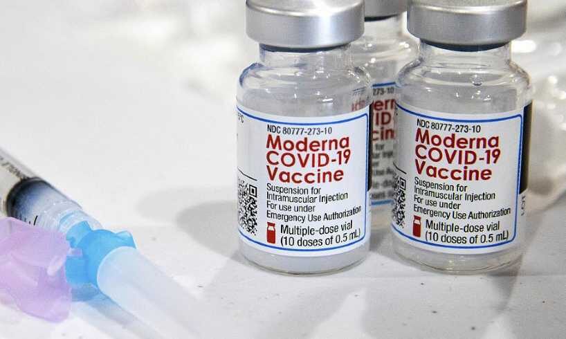 Η Ε.Ε αγοράζει 150 εκατομμύρια επιπλέον δόσεις του εμβολίου της Moderna