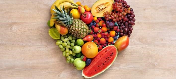 Φρούτα και διατροφή: Ποιά βοηθούν στην απώλεια βάρους; (βίντεο)