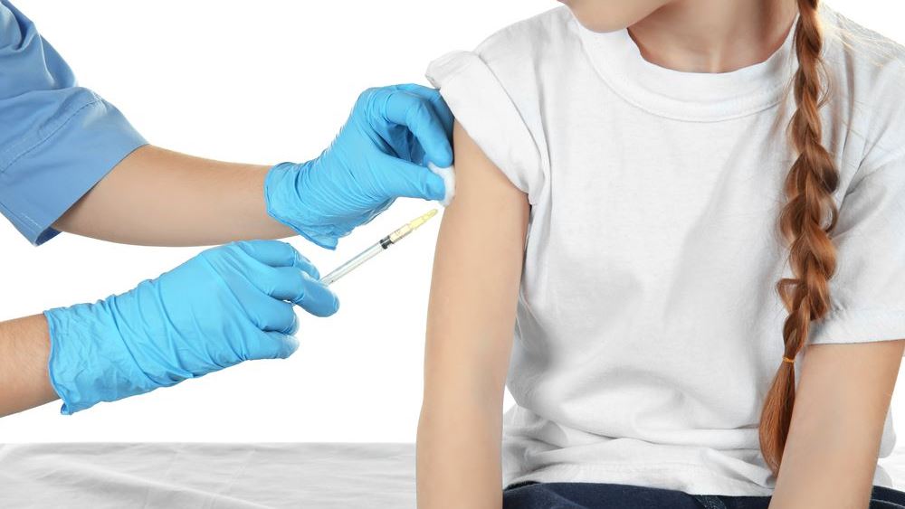Ελληνική Παιδιατρική Εταιρεία: Ανησυχητικό εμβολιαστικό κενό στα εμβόλια ρουτίνας παιδιών και εφήβων