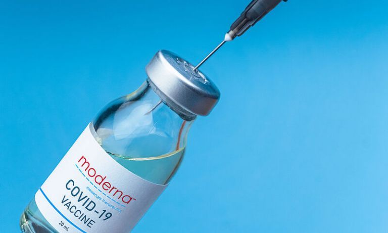 ΠΟΥ: Εγκρίθηκε για επείγουσα χρήση το εμβόλιο της Moderna
