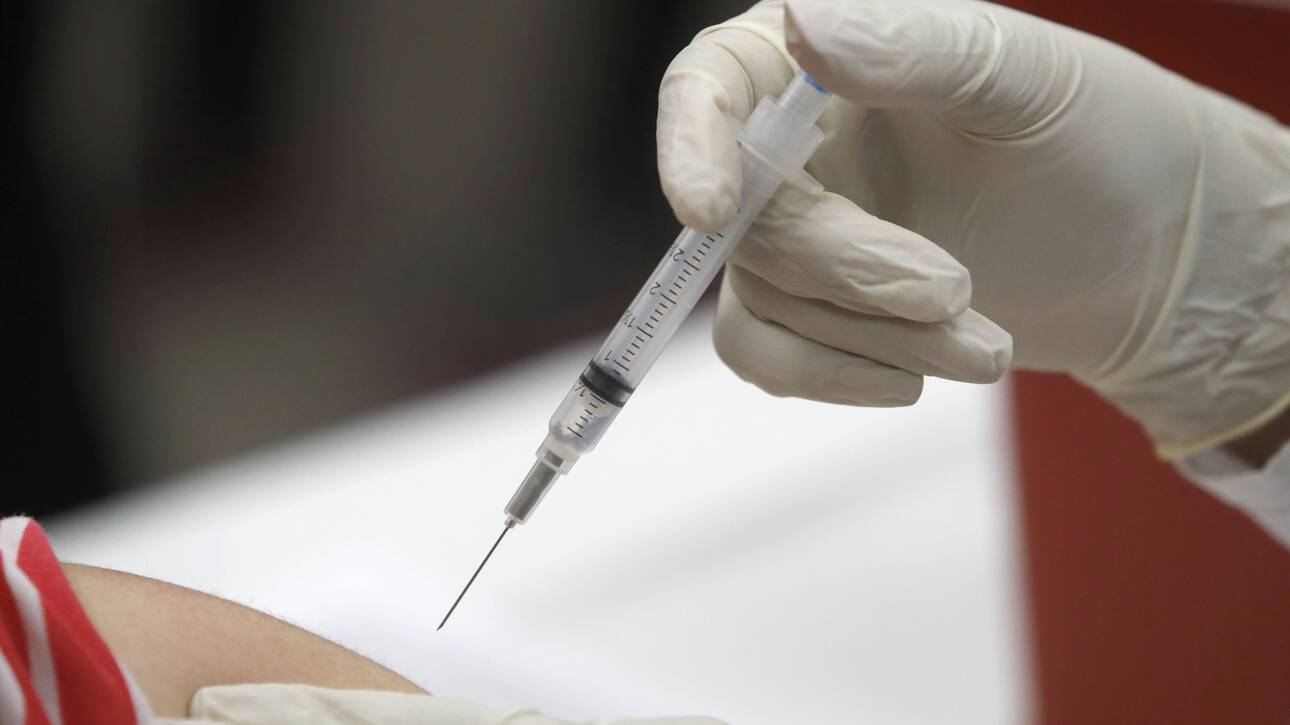ΗΠΑ: Εγκρίθηκε η χρήση του εμβολίου της Pfizer στους εφήβους 12-15 ετών
