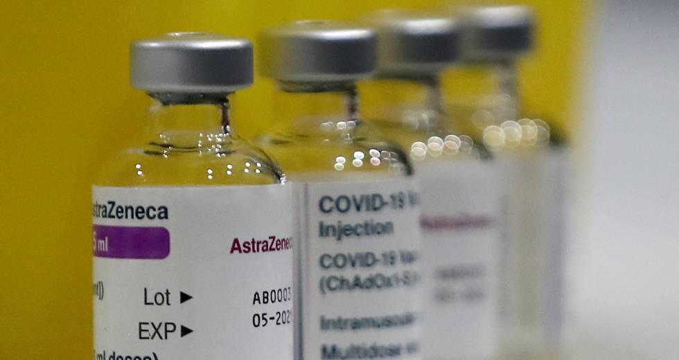 Τι θα συνέβαινε αν δεν είχαν γίνει οι 500.000 εμβολιασμοί με AstraZeneca