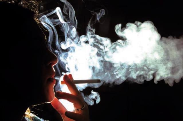 Ο αριθμός των καπνιστών ξεπέρασε το ένα δισεκατομμύριο  παγκοσμίως