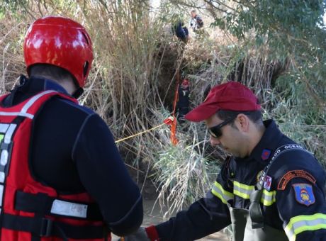 Κρήτη: Επτά ανεμβολίαστοι πυροσβέστες μετακινούνται σε άλλη υπηρεσία εντός του νομού τους