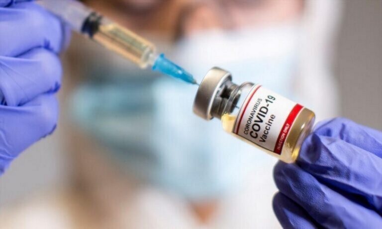 Έρευνα Alco για COVID: Διχασμός στην κοινωνία- Τα 2/3 πιστεύουν στο εμβόλιο τo 1/3 δεν φοβάται τον ιό