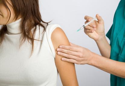 Οι λοιμώξεις των εμβολιασμένων για SARS-CoV-2 και η επιστροφή στην κανονικότητα