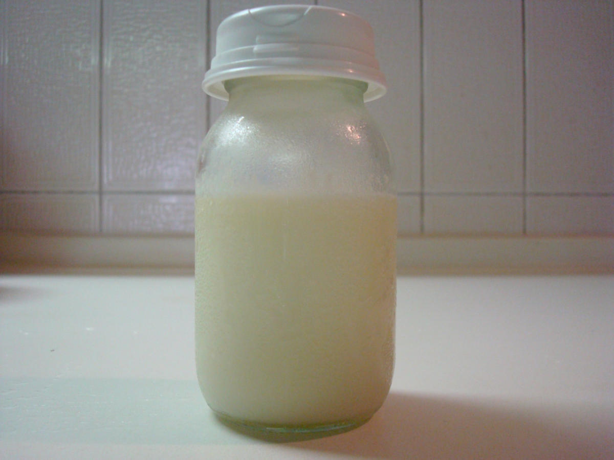 Μητρικό γάλα: Μπορεί να προστατεύσει τα βρέφη από την COVID-19;