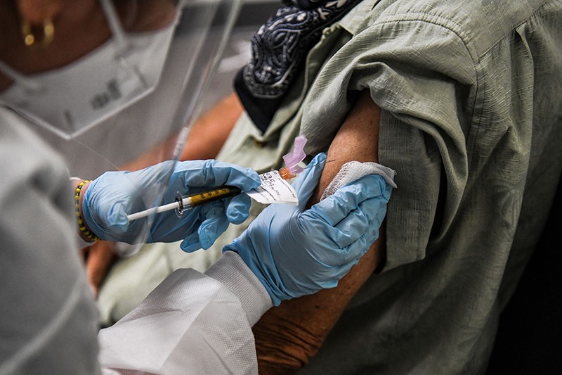 Οι κατασκευαστές εμβολίων COVID προετοιμάζονται για μια παραλλαγή χειρότερη από την Delta