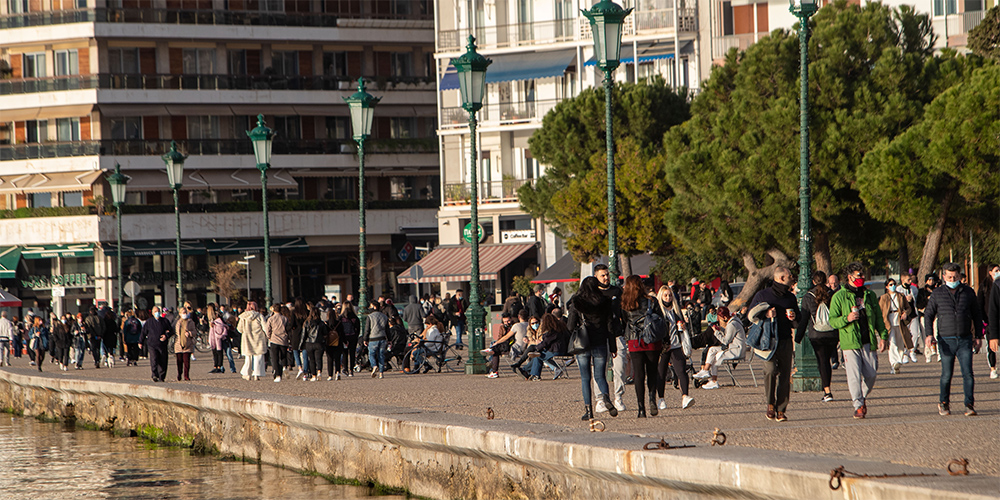 Γεωγραφική κατανομή: 599 κρούσματα στην Αττική –  661 στη Θεσσαλονίκη