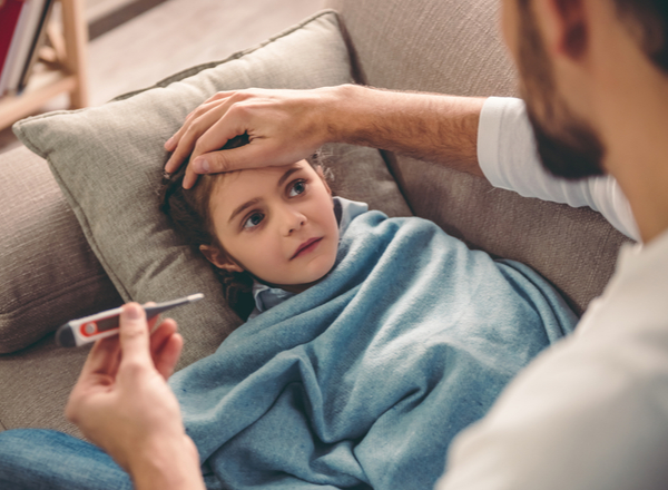 Εποχική γρίπη στα παιδιά: Όσα πρέπει να γνωρίζουν οι γονείς