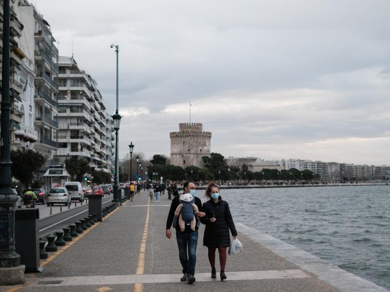 Θεσσαλονίκη: Το ιικό φορτίο αντίστοιχο με τις μέγιστες τιμές του Απριλίου 2021