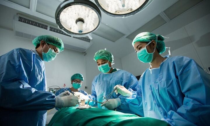 Περιορισμός τακτικών χειρουργείων κατά 80% λόγω COVID-19
