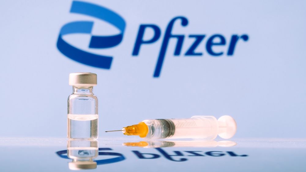 Όμικρον: Δύο δόσεις Pfizer παρέχουν 70% προστασία από τη νοσηλεία