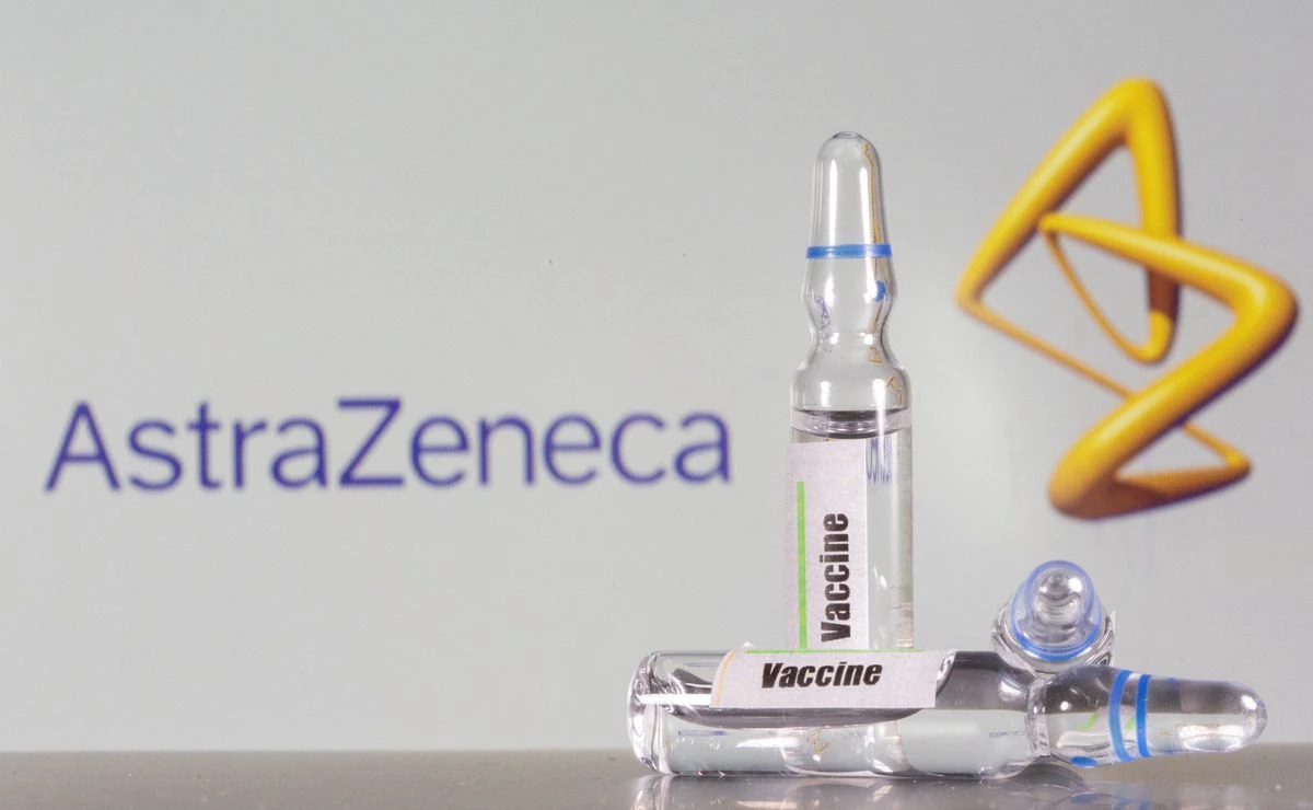 Η AstraZeneca υποστηρίζει ότι η τρίτη δόση του εμβολίου της βοηθά κατά της Omicron