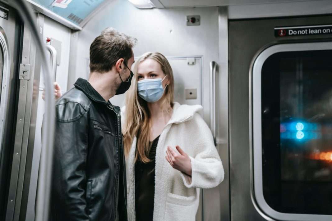 Υπάρχουν βακτήρια του εντερικού μικροβιώματος που προστατεύουν από την COVID-19;