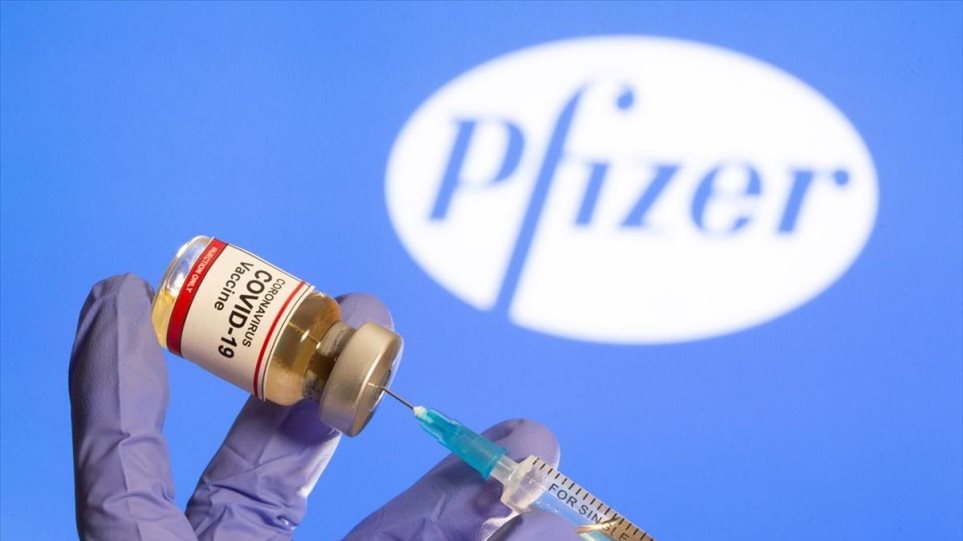 Διευθυντής της Pfizer: «Το εμβόλιο κατά της Covid-19 παρεμβαίνει στον εμμηνορροϊκό κύκλο των γυναικών»