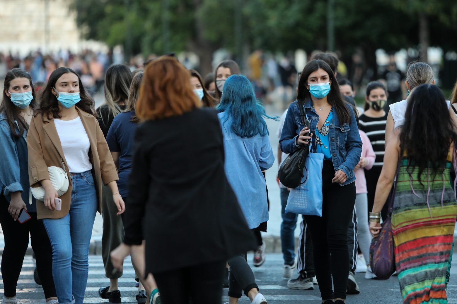 Πάσχα με περιορισμούς – Καμία άρση μέτρων εισηγείται η Επιτροπή των Ειδικών