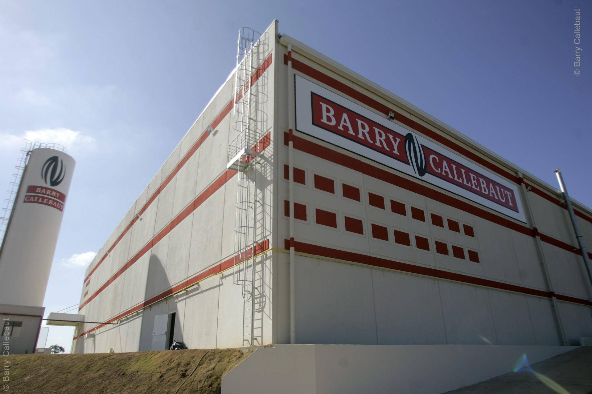 Βέλγιο: Βρέθηκε σαλμονέλα στο βασικό εργοστάσιο της σοκολάτας Barry Callebaut