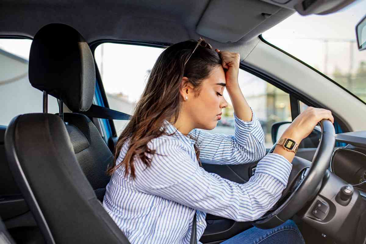 Οδήγηση και κατάθλιψη: Πώς μπορεί να επηρεάσει την ψυχολογία μας το αυτοκίνητο;