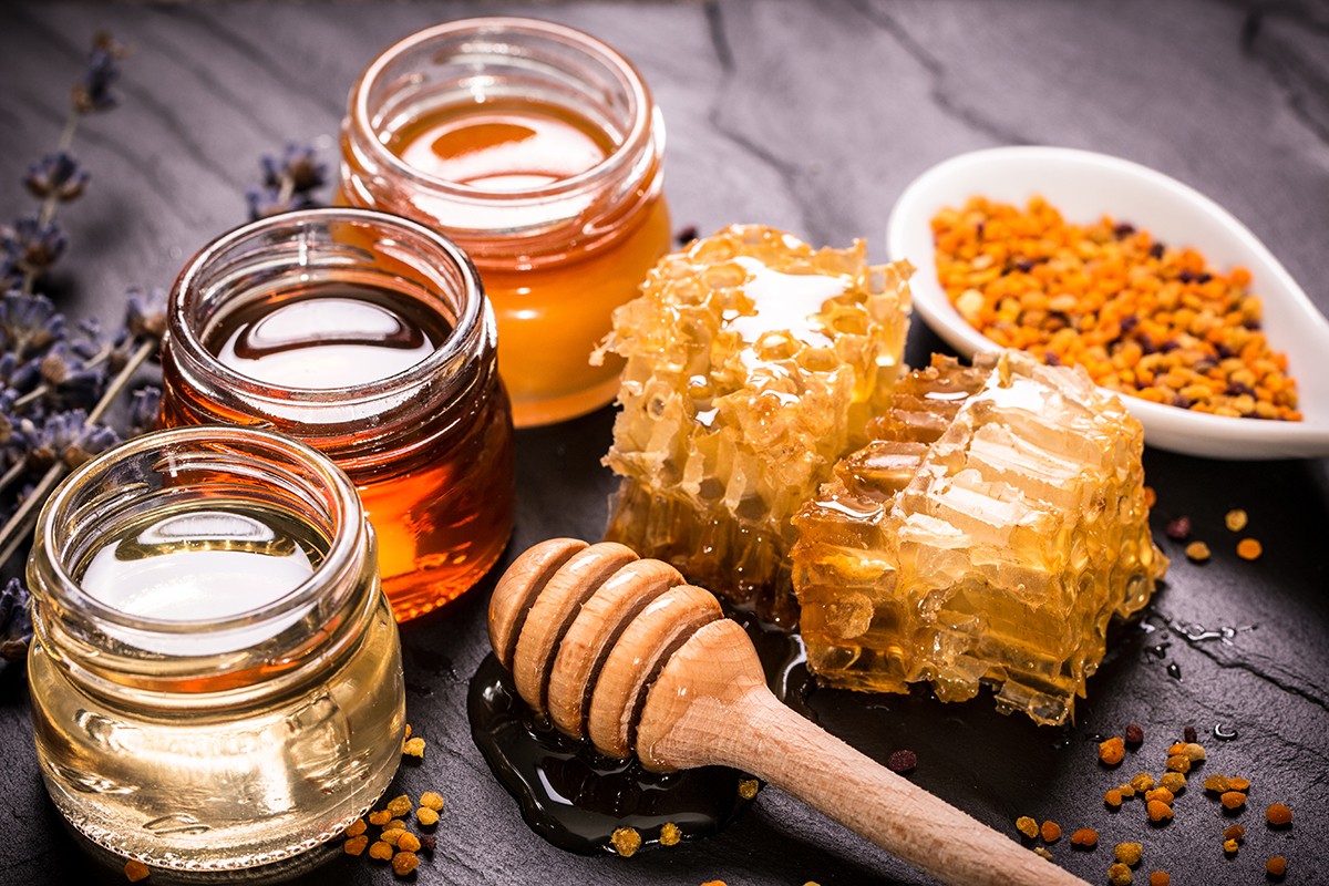 Γιατί το μέλι μπορεί να αντέξει για… πάντα;