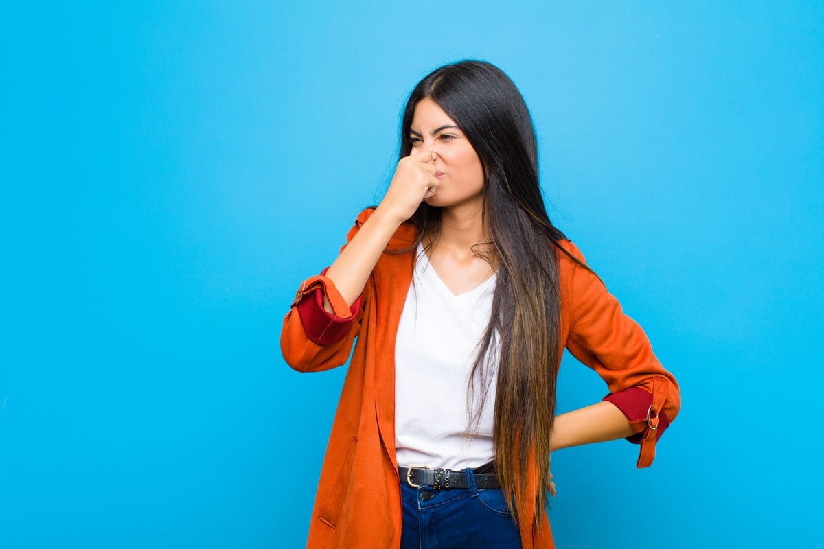 Μασχάλες: Δείτε πώς μπορείτε να αντιμετωπίσετε τις άσχημες οσμές από τον ιδρώτα