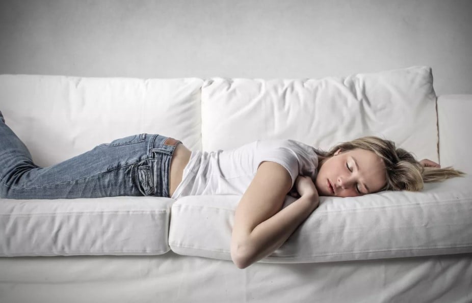 Γιατί οι γυναίκες δυσκολεύονται περισσότερο στον ύπνο σε σχέση με τους άνδρες;