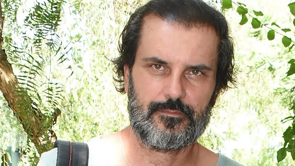 Νόσος Κινητικού Νευρώνα: Τα συμπτώματα του σπάνιου συνδρόμου από το οποίο «έφυγε» ο Γεράσιμος Μιχελής