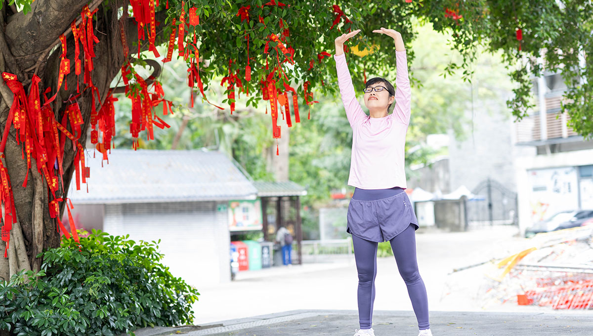 Βaduanjin: Η αρχαία κινεζική πρακτική που μειώνει την αρτηριακή πίεση όσο τα φάρμακα