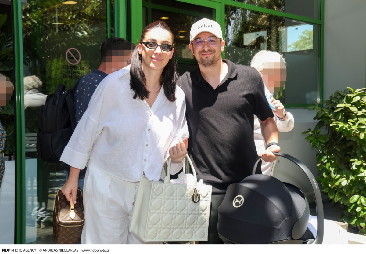 Β.Χοψονίδου: Σε χειρουργική επέμβαση υπεβλήθη ο γιος της – Τι είναι η κρανιοσυνοστέωση που έπασχε το βρέφος